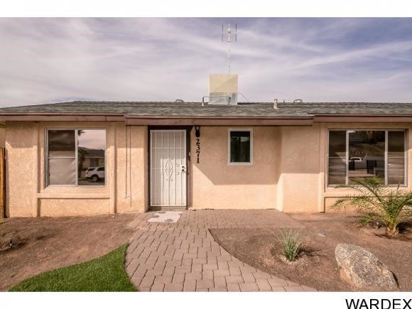 2371 Lilac Ln, Lake Havasu City, AZ 86403