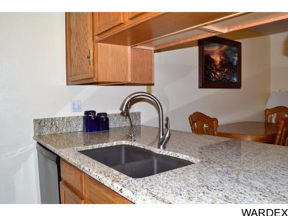 2121 MAGNOLIA DR #9, Lake Havasu City, AZ 86403