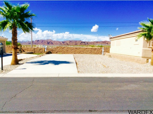 1905 Victoria Farms Rd, Lake Havasu City, AZ 86404