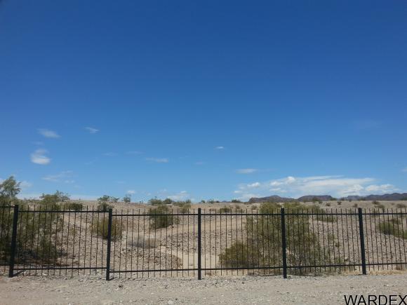 1917 E TROON DR, Lake Havasu City, AZ 86404