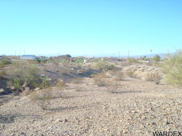 7740 HEMLOCK DR, Lake Havasu City, AZ 86404