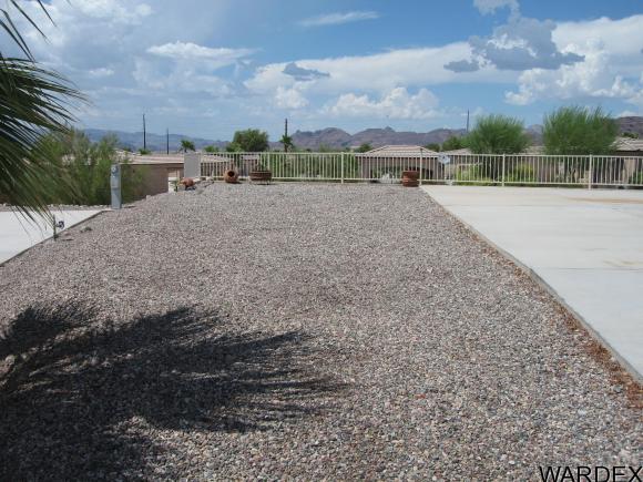 1905 Victoria Farms Rd #33, Lake Havasu City, AZ 86404
