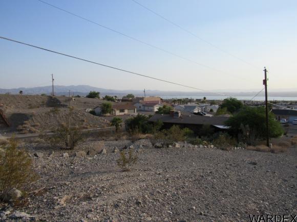 2920 Crater Dr, Lake Havasu City, AZ 86404