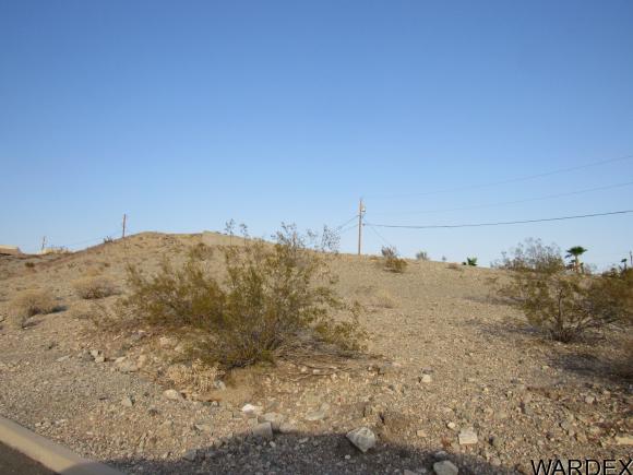 2920 Crater Dr, Lake Havasu City, AZ 86404