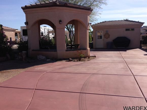 1905 VICTORIA FARMS RD, Lake Havasu City, AZ 86404