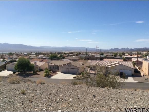 2950 CRATER DR, Lake Havasu City, AZ 86404