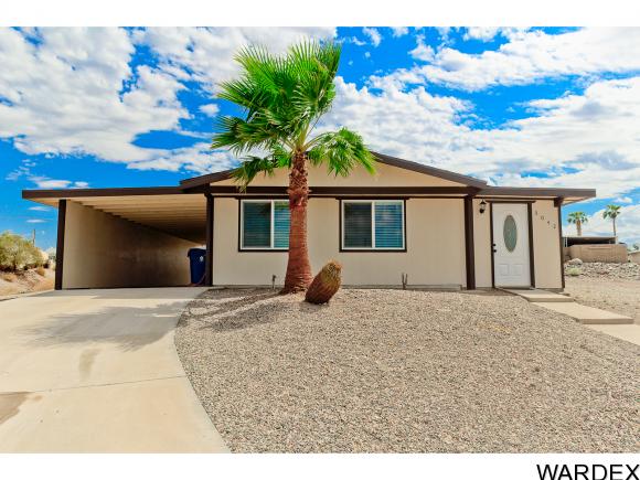 3042 LAKE CIR, Lake Havasu City, AZ 86404