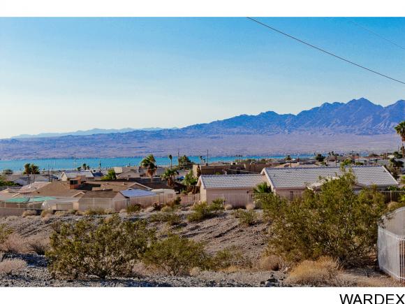 3058 MAVERICK DR, Lake Havasu City, AZ 86404