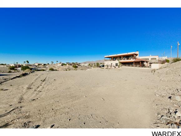 3058 MAVERICK DR, Lake Havasu City, AZ 86404