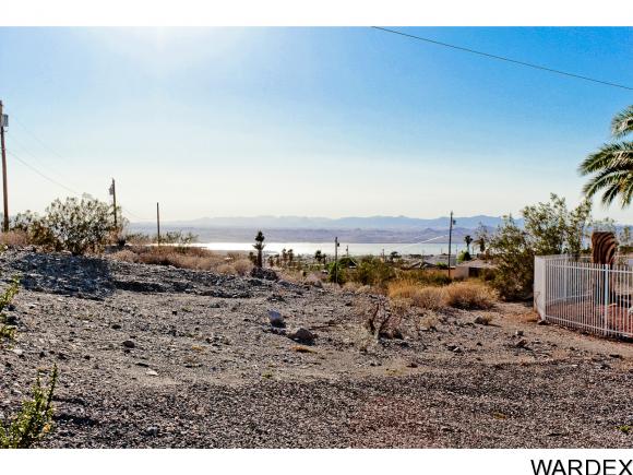 3058 MAVERICK DR, Lake Havasu City, AZ 86404
