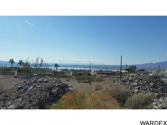 2917 Crater Dr, Lake Havasu City, AZ 86404