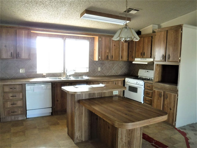 3241 Erwin LaneLake Havasu City, AZ, 86404Mohave County