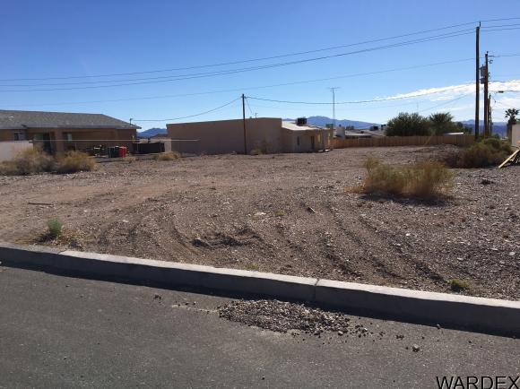 975 MOHICAN DR, Lake Havasu City, AZ 86406