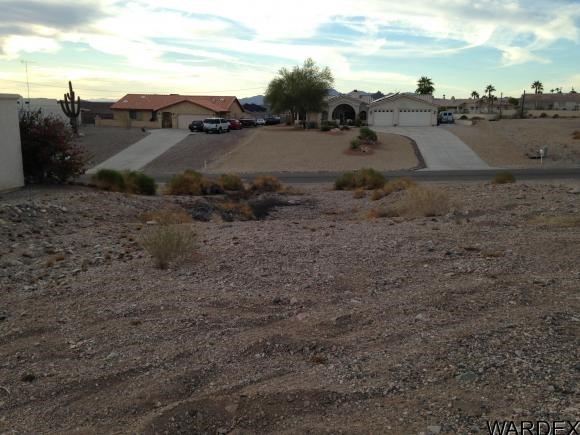 894 Paso Drive, Lake Havasu City, AZ 86406
