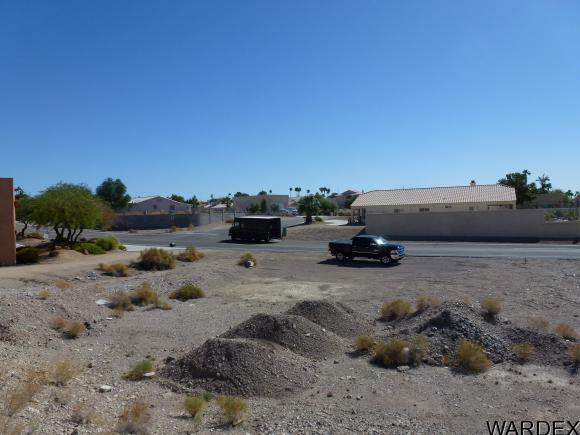 2665 Saratoga Ave, Lake Havasu City, AZ 86406