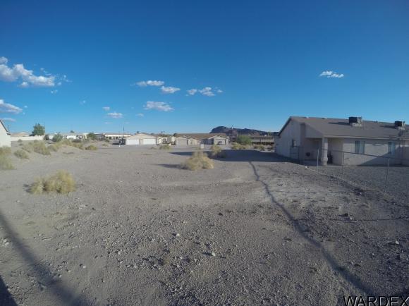 3251 TOMAHAWK DR, Lake Havasu City, AZ 86406