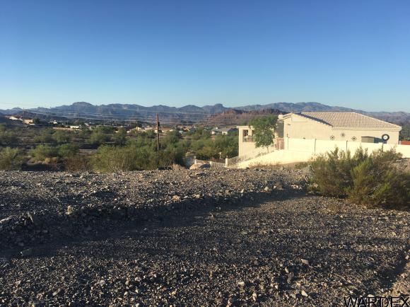 3960 BLACKHAWK DR, Lake Havasu City, AZ 86406