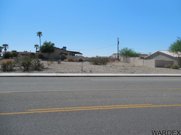 531 Roanoke Dr, Lake Havasu City, AZ 86406