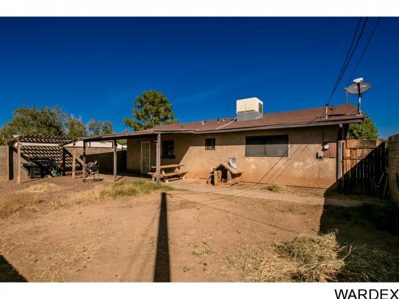 2910 E MCVICAR AVE, Kingman, AZ 86409
