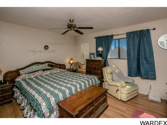 2910 E MCVICAR AVE, Kingman, AZ 86409