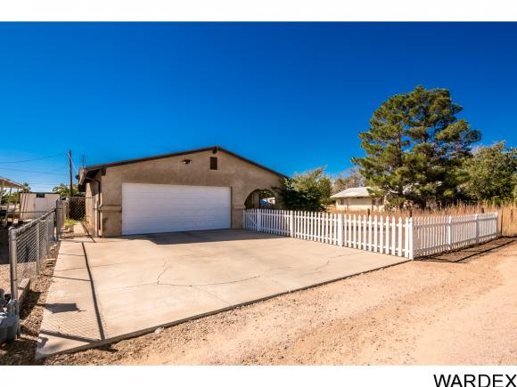 2910 E MCVICAR AVE, Kingman, AZ 86409