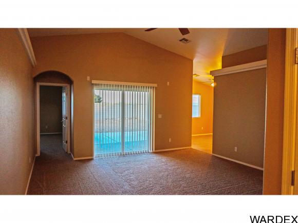 2285 E Carver Ave, Kingman, AZ 86409