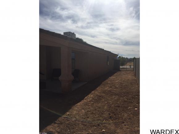 3297 E Cane Dr, Kingman, AZ 86409