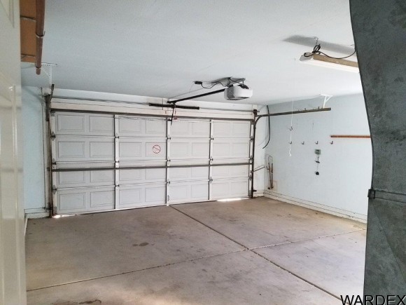 3775 E Packard Avenue, Kingman, AZ 86409