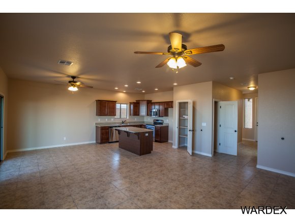 5079 N Pueblo Pequeno, Kingman, AZ 86409