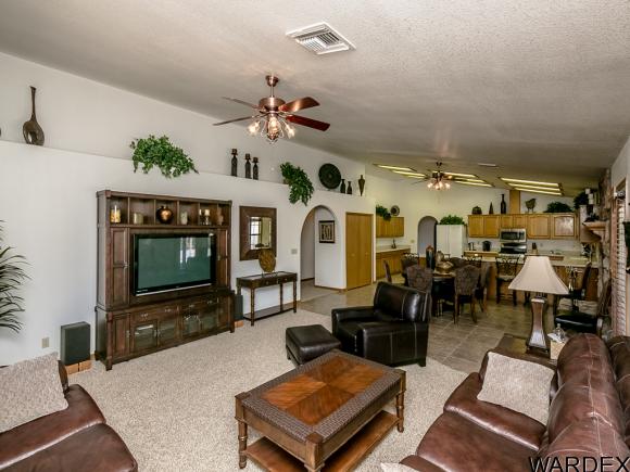 3420 N Twin Hills Rd, Kingman, AZ 86409