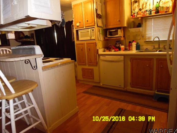 3655 E Canary Ln, Kingman, AZ 86409