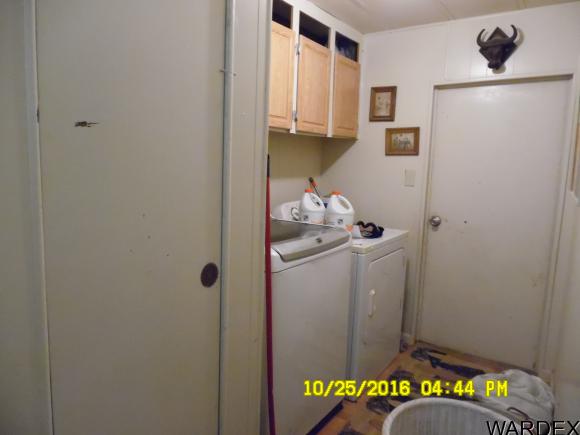 3655 E Canary Ln, Kingman, AZ 86409