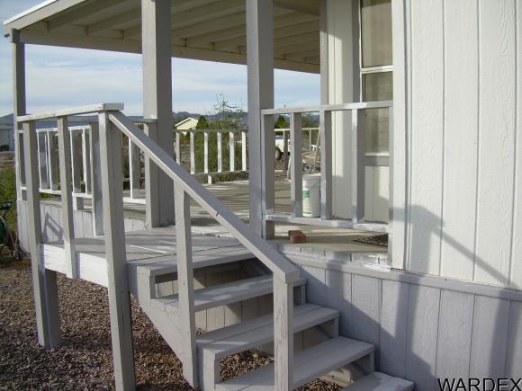 644 S Emery Park Rd, Golden Valley, AZ 86413