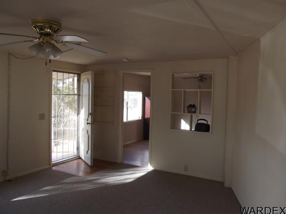 406 HANO RD, Golden Valley, AZ 86413