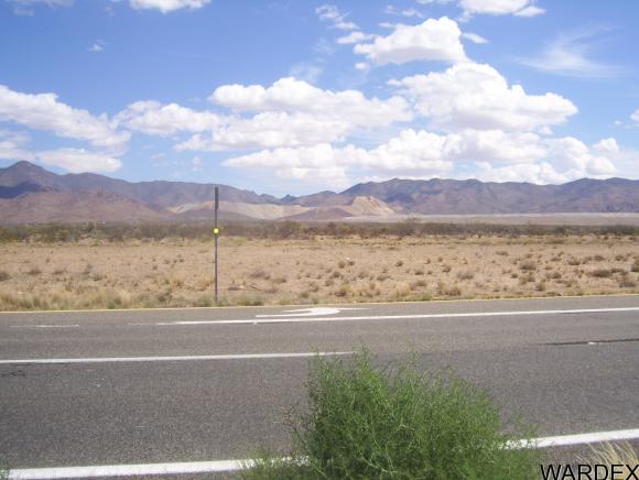 7215 HWY 93, Golden Valley, AZ 86413