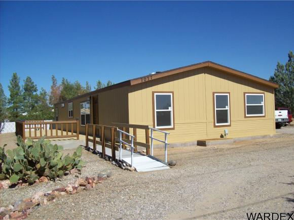 7077 W CHINO DR, Golden Valley, AZ 86413