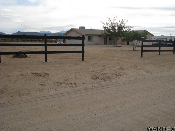3576 N Hassayampa Rd, Golden Valley, AZ 86413