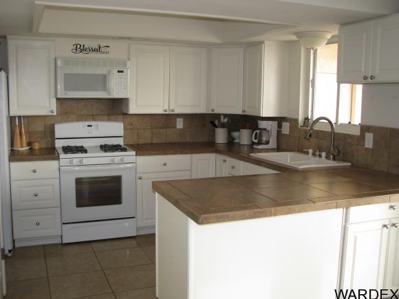 3576 N Hassayampa Rd, Golden Valley, AZ 86413