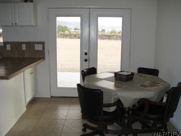 3576 N Hassayampa Rd, Golden Valley, AZ 86413