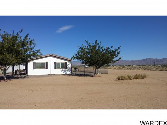 860 S Derby Cir, Golden Valley, AZ 86413