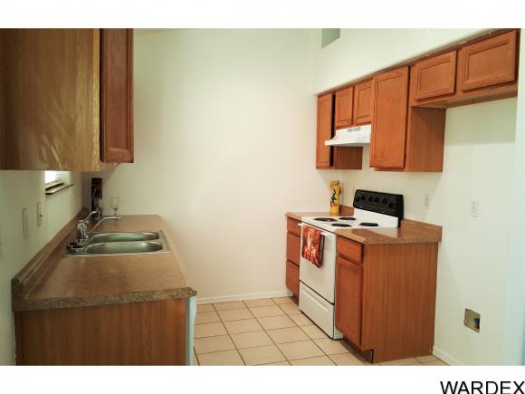 5570 W Tonto Pl, Golden Valley, AZ 86413