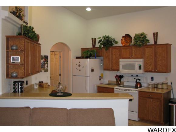 5987 W Abrigo Dr, Golden Valley, AZ 86413