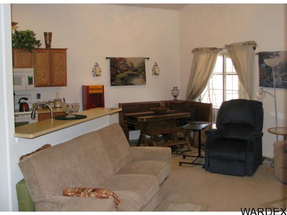 5987 W Abrigo Dr, Golden Valley, AZ 86413