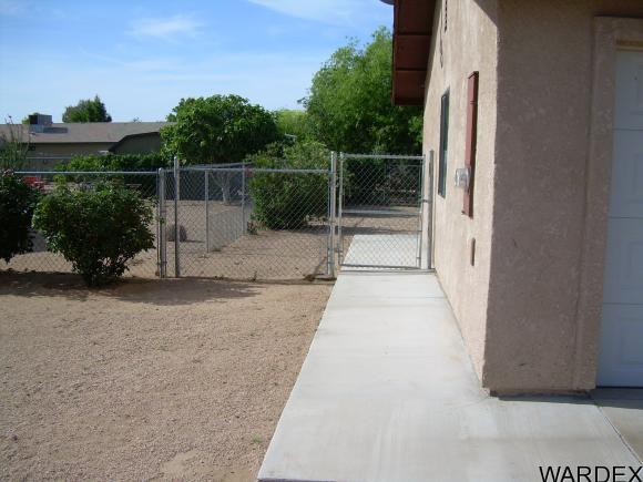 6606 W Brook Dr, Golden Valley, AZ 86413