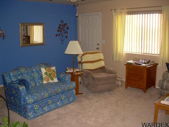 6606 W Brook Dr, Golden Valley, AZ 86413