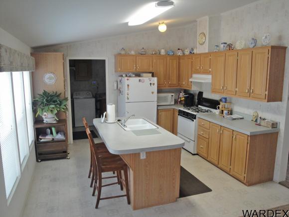3626 W Chino Dr, Golden Valley, AZ 86413