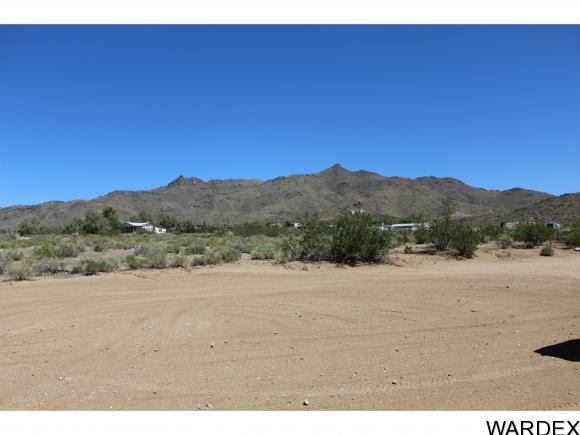 3341 N Tooman Rd, Golden Valley, AZ 86413
