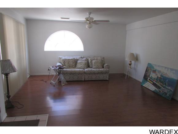 1820 E Calle Agrada Dr, Fort Mohave, AZ 86426