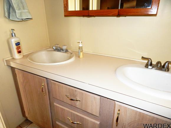 5666 S Pearl St, Fort Mohave, AZ 86426