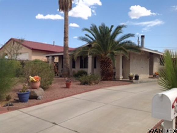 2424 Ripple Dr, Bullhead City, AZ 86429